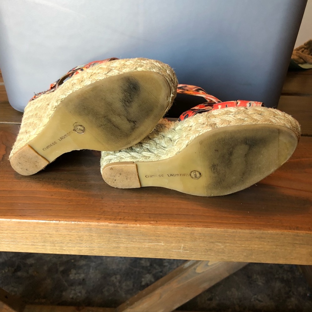 Chinese Laundry platform wedges Sz 7.5 - Picture 4 of 8